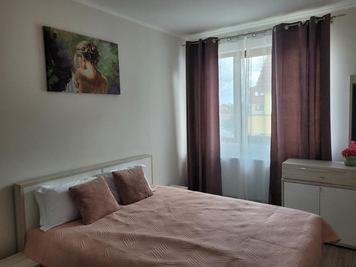 Apartament Amparo Satu Mare Zewnętrze zdjęcie